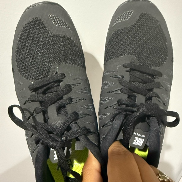 Nike Free 5.0 Women's Size 8 Running Shoes Black‎ & White G - Picture 7 of 8